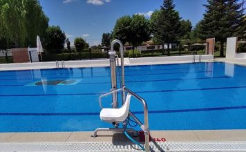 SILLA PARA MINUSVÁLIDOS PISCINA